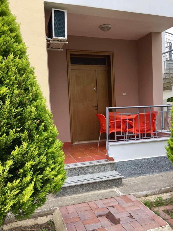 Shyqi Apartments Velipoje Bagian luar foto
