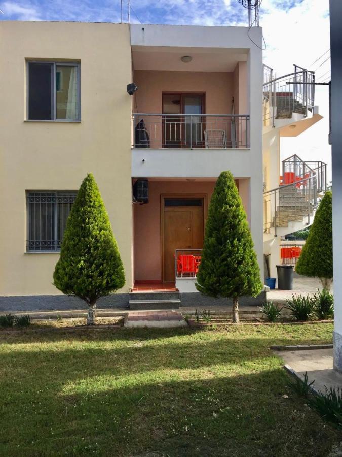 Shyqi Apartments Velipoje Bagian luar foto